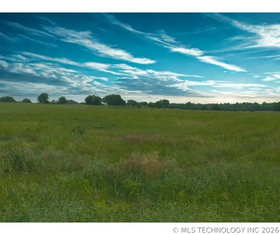 12 E 420 ROAD Oologah, OK 74053