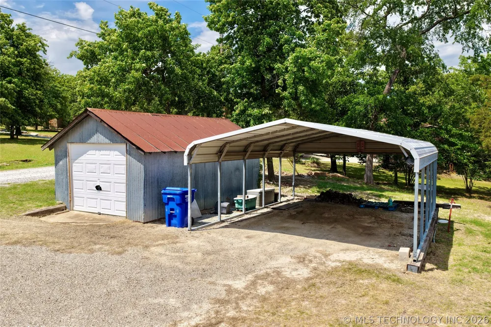 115117 S 4278 ROAD Checotah, OK 74426