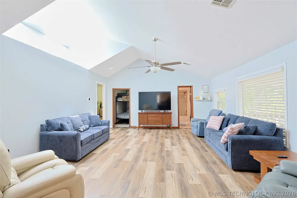 115117 S 4278 ROAD Checotah, OK 74426