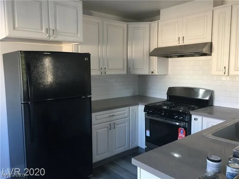 4622 Tracylynn Lane Las Vegas, NV 89121