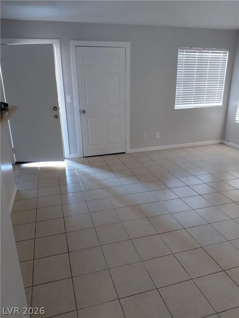 4622 Tracylynn Lane Las Vegas, NV 89121