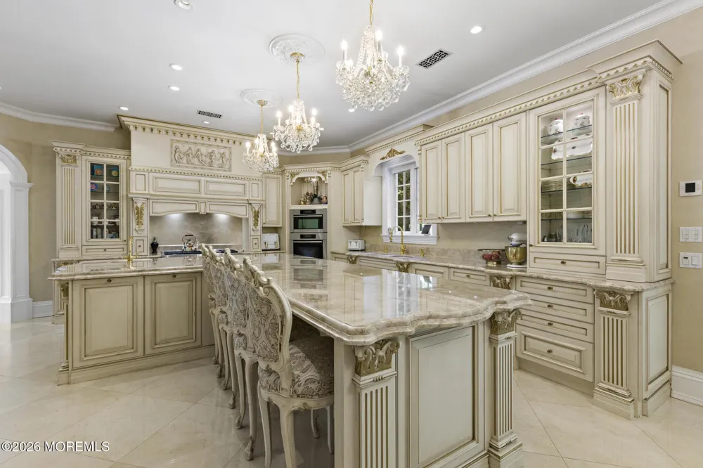 12 Raintree Court Holmdel, NJ 07733