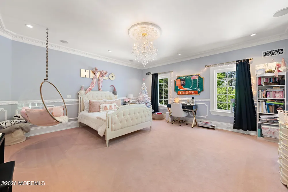 12 Raintree Court Holmdel, NJ 07733