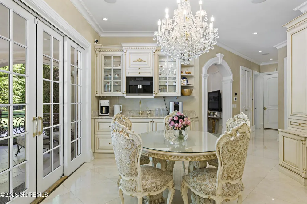 12 Raintree Court Holmdel, NJ 07733