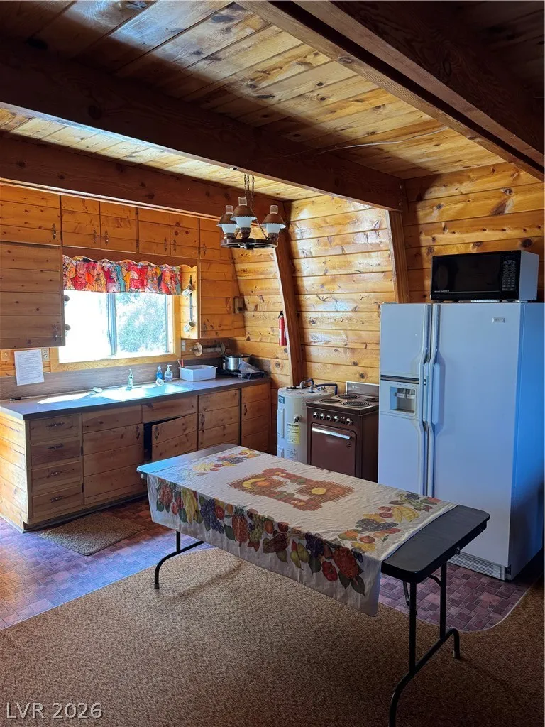 20996 Pinion Pine Road Pioche, NV 89043