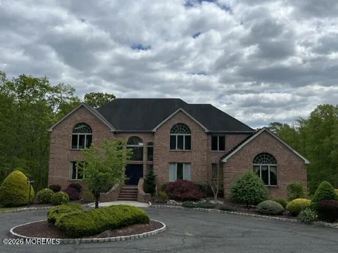 11 Liberty Lane