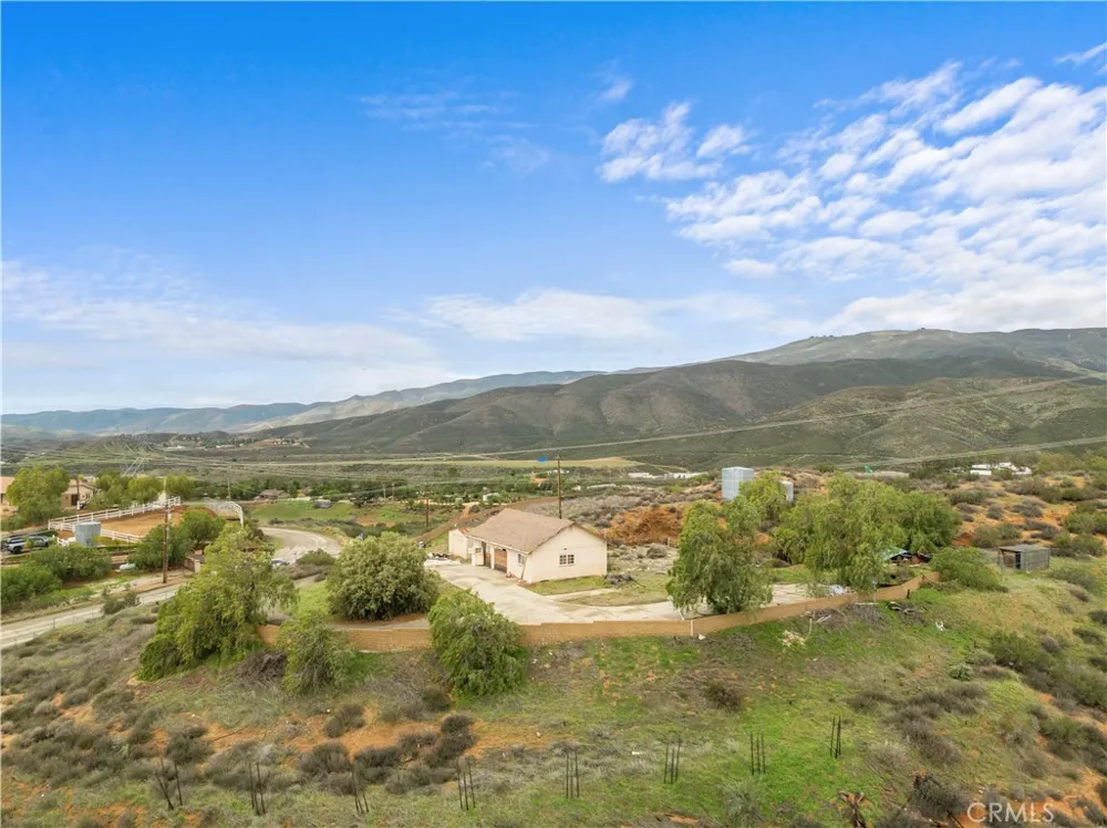 10657 Mint Canyon Agua Dulce, CA 91390