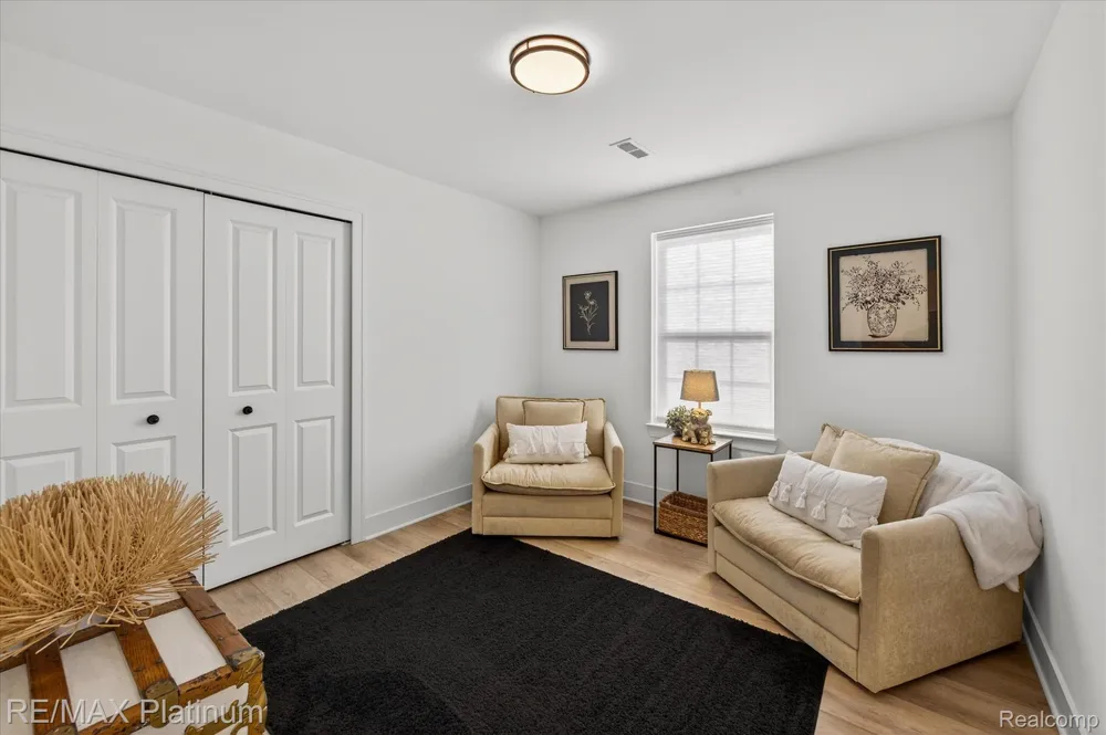 68 Pinecroft Lane Howell Township, MI 48855