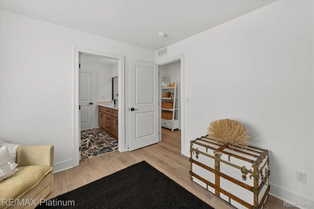68 Pinecroft Lane Howell Township, MI 48855