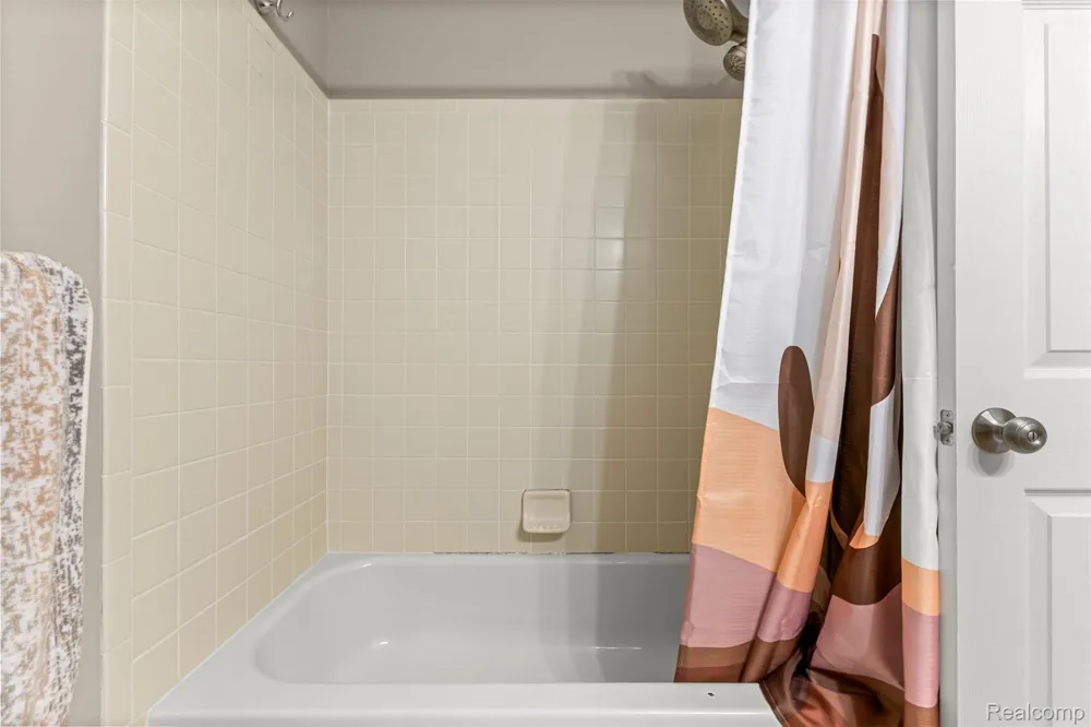 16015 Morningside Northville Township, MI 48168