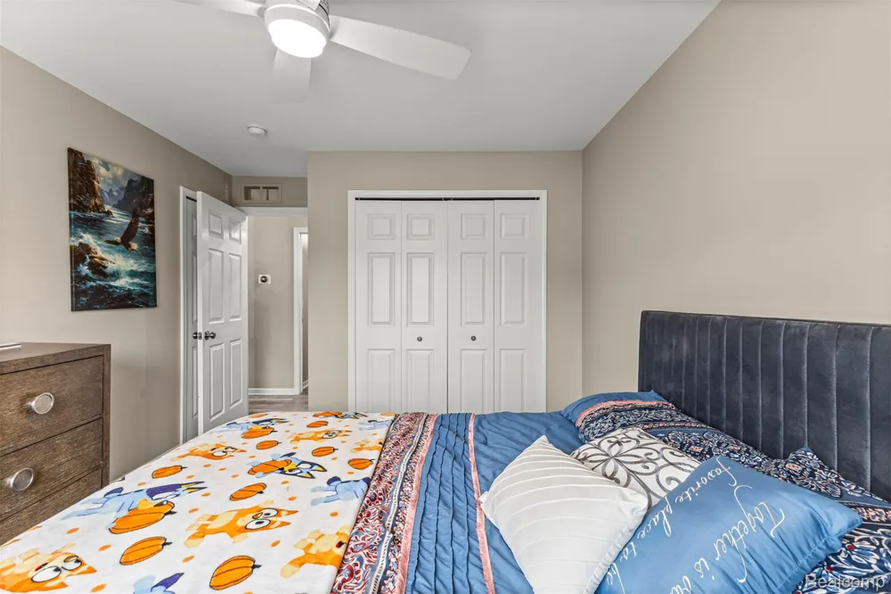 16015 Morningside Northville Township, MI 48168