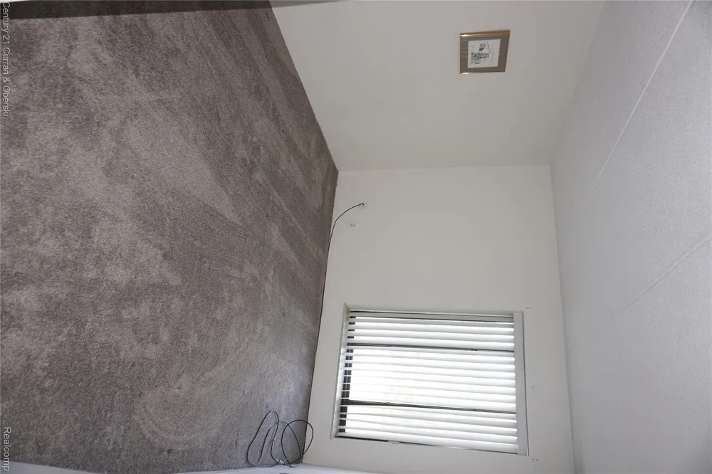 21800 Morley Avenue #209 Dearborn City, MI 48124