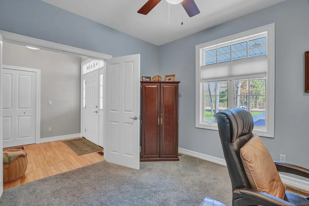 2185 E Houghton Drive Denton Township, MI 48629