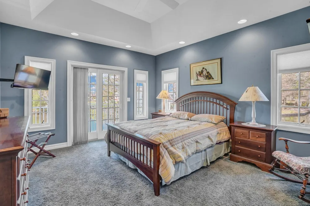 2185 E Houghton Drive Denton Township, MI 48629