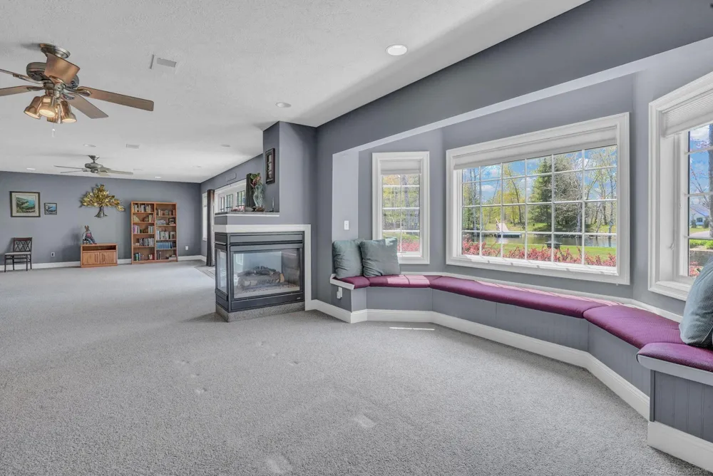 2185 E Houghton Drive Denton Township, MI 48629