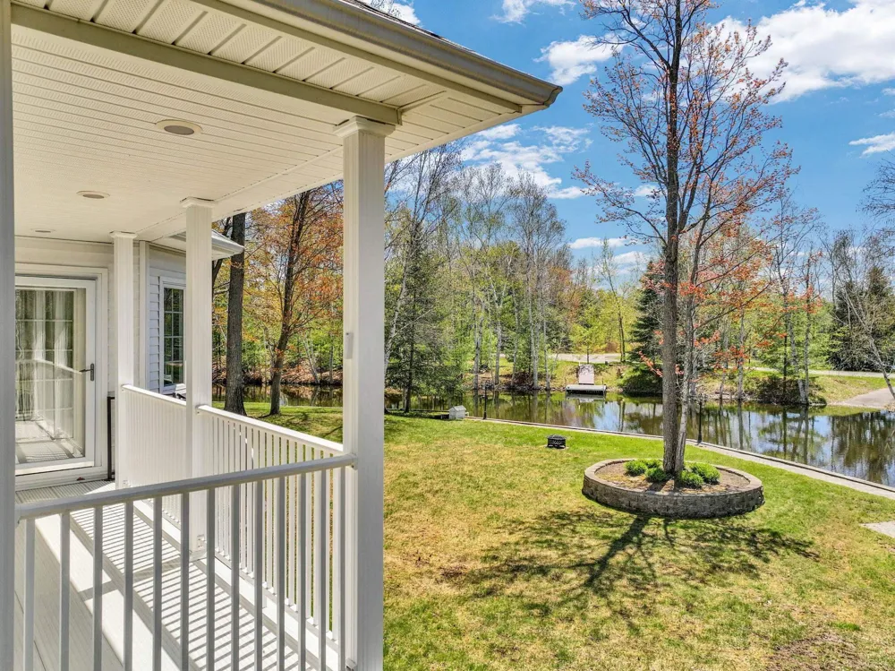 2185 E Houghton Drive Denton Township, MI 48629