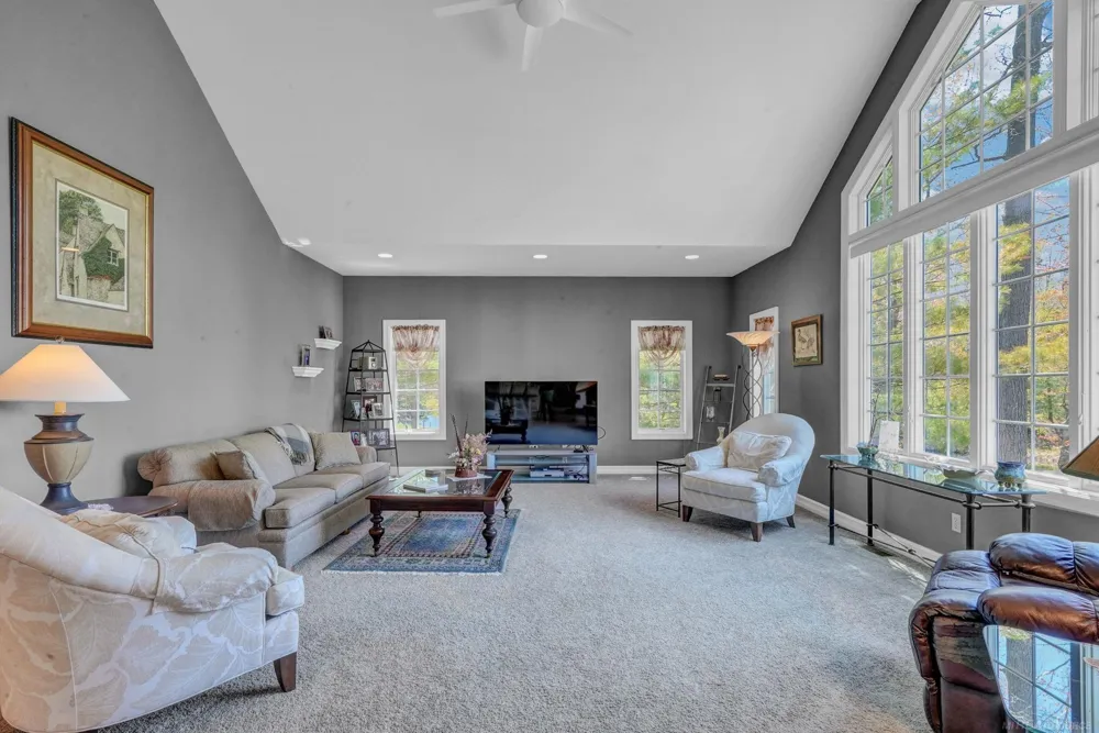 2185 E Houghton Drive Denton Township, MI 48629