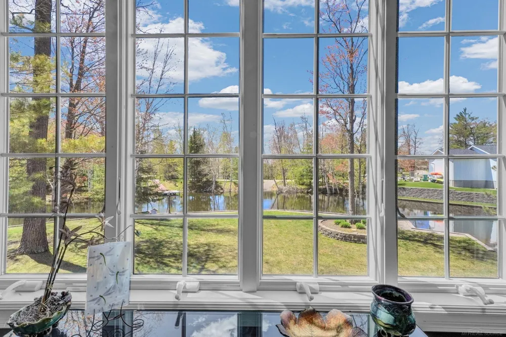 2185 E Houghton Drive Denton Township, MI 48629