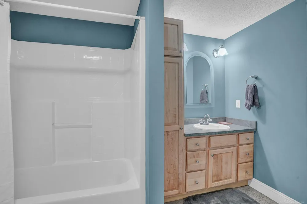 2185 E Houghton Drive Denton Township, MI 48629