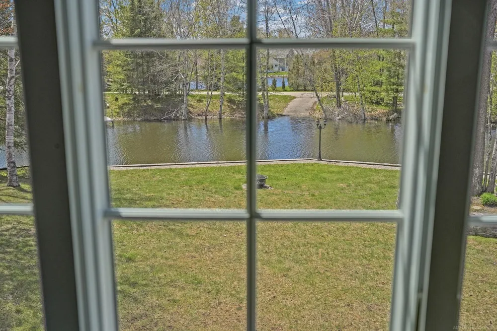 2185 E Houghton Drive Denton Township, MI 48629
