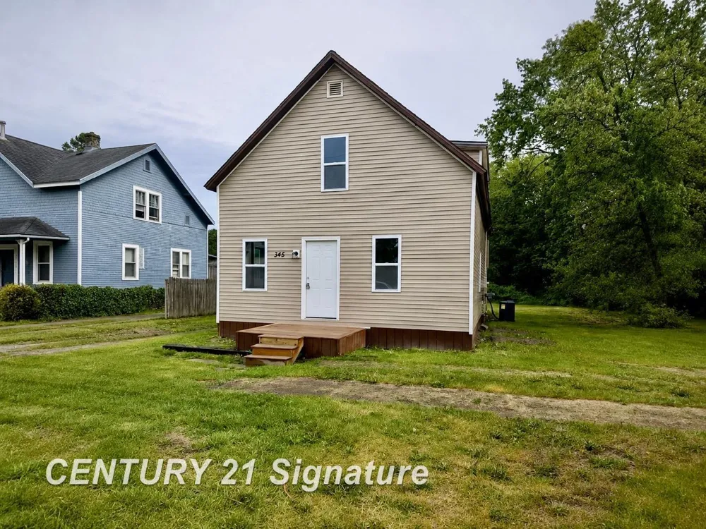345 Shattuck Road Carrollton Township, MI 48604