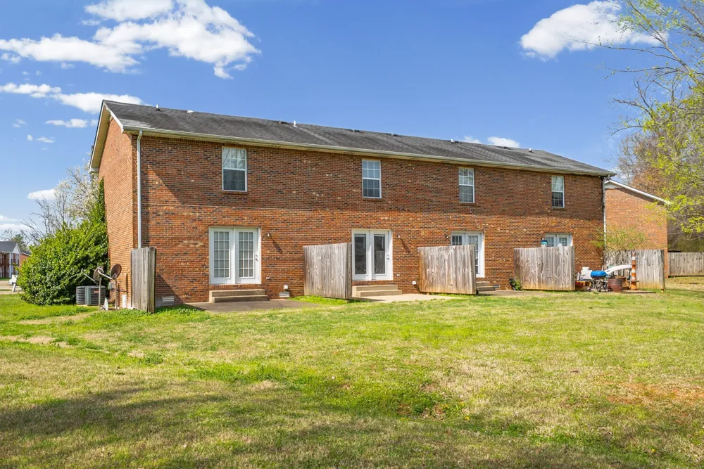 280 Timber Court Dr #B Clarksville, TN 37043