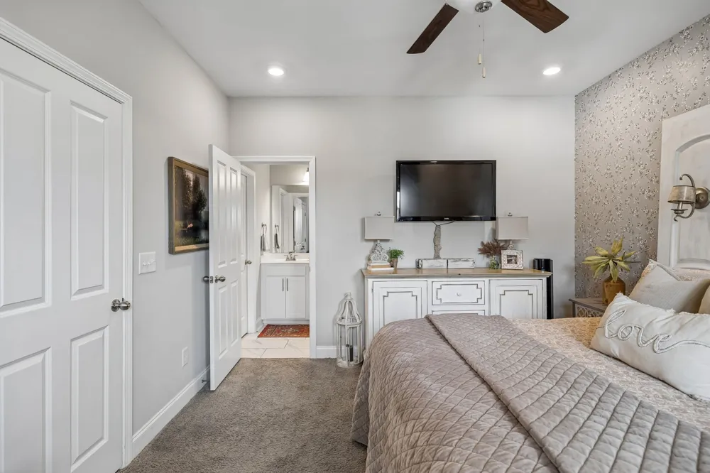 1015 June Wilde Rdg Spring Hill, TN 37174