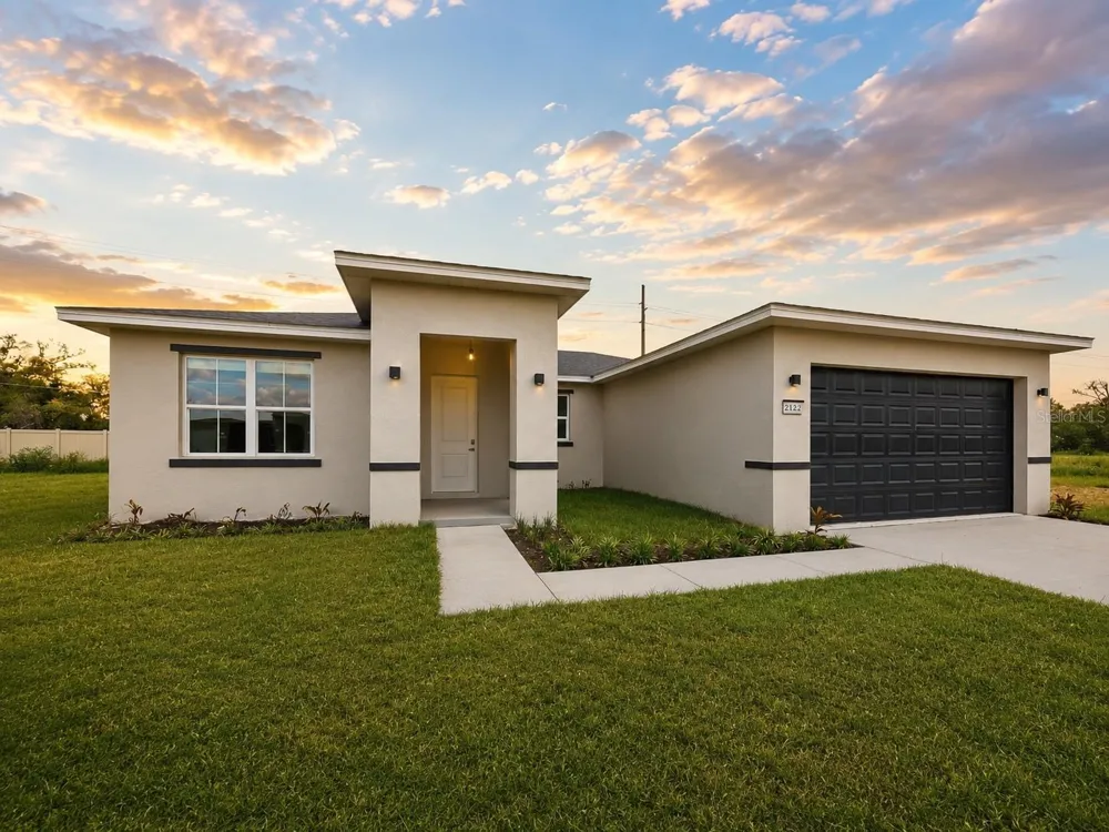 2122 RIVER HAWK LOOP Winter Haven, FL 33880