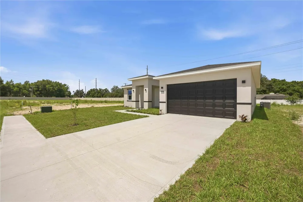 2122 RIVER HAWK LOOP Winter Haven, FL 33880
