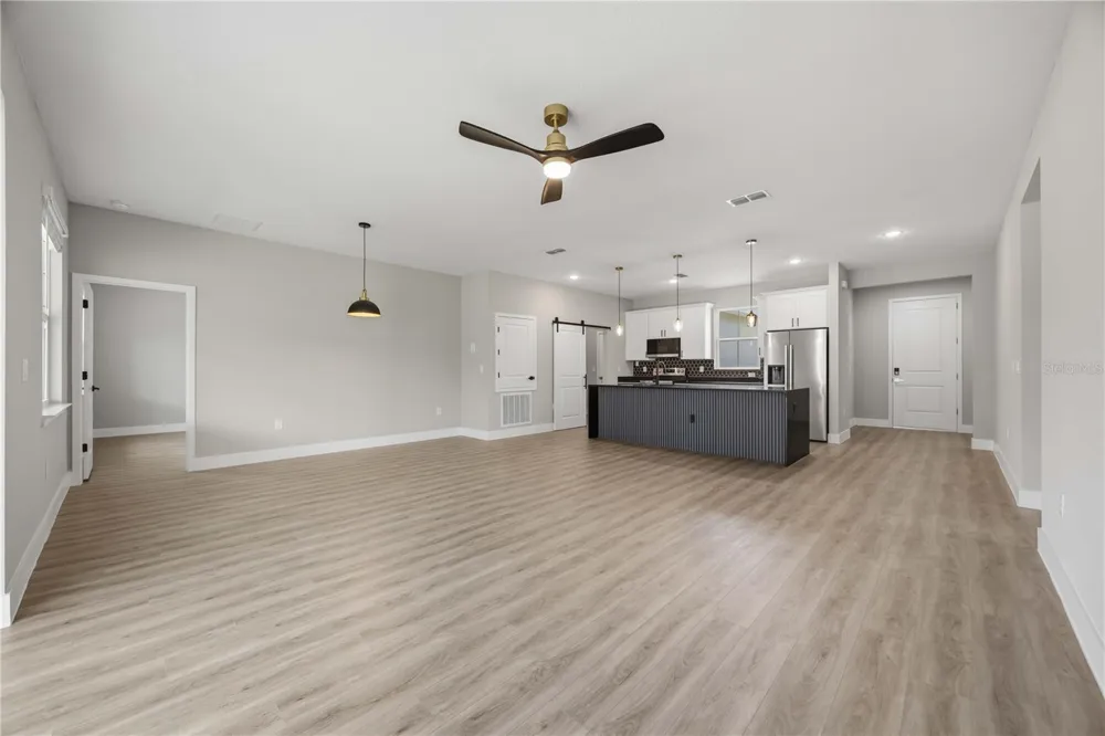 2122 RIVER HAWK LOOP Winter Haven, FL 33880