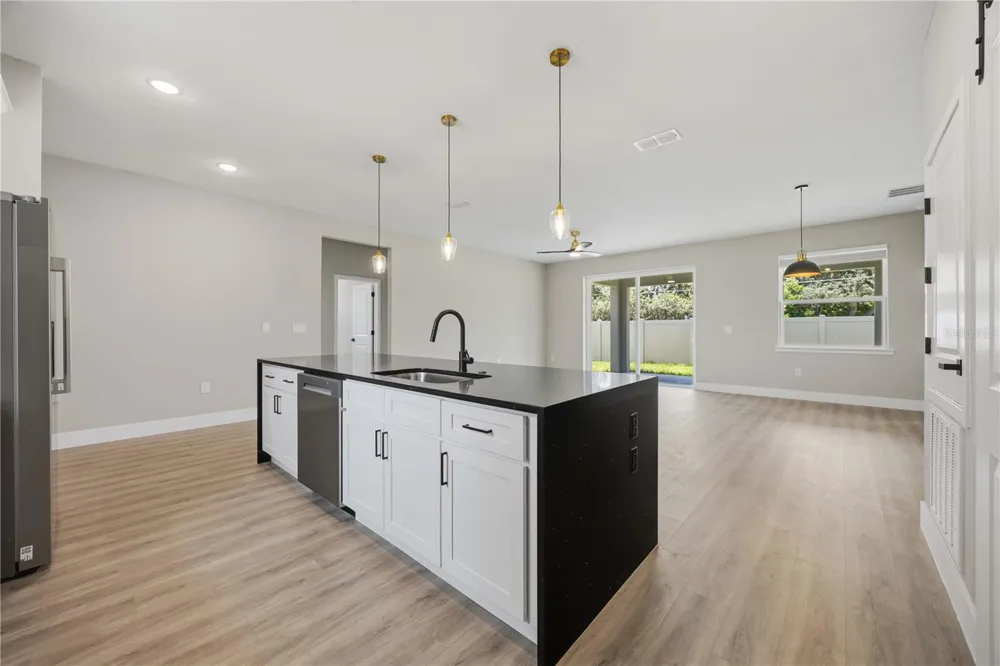 2122 RIVER HAWK LOOP Winter Haven, FL 33880