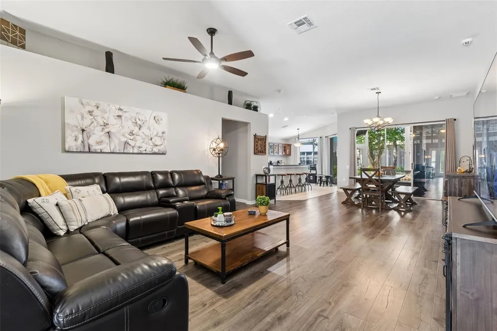 5401 LOOKOUT PASS Wesley Chapel, FL 33544