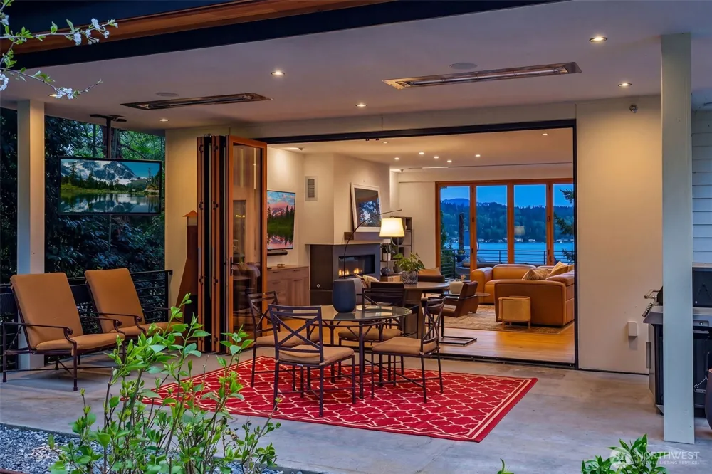 9818 SE 42nd Place Mercer Island, WA 98040
