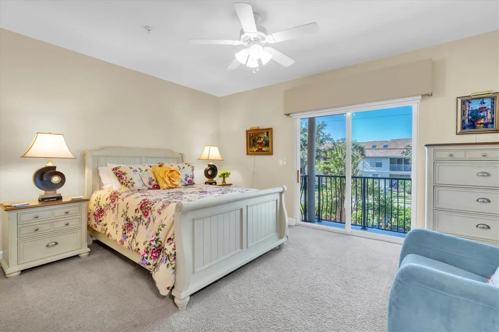 300 CAPRI BOULEVARD #6 Treasure Island, FL 33706