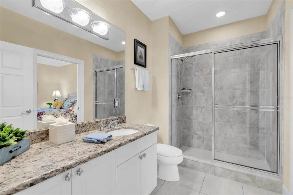 300 CAPRI BOULEVARD #6 Treasure Island, FL 33706