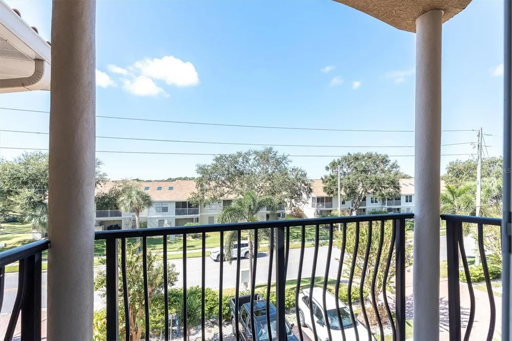 300 CAPRI BOULEVARD #6 Treasure Island, FL 33706