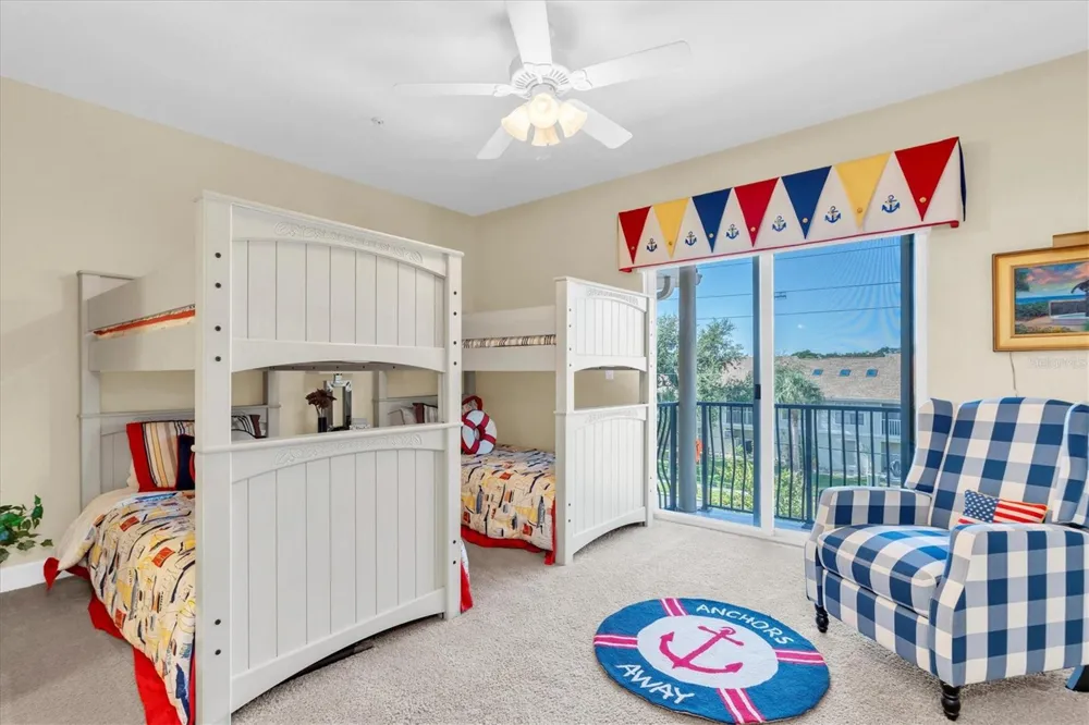 300 CAPRI BOULEVARD #6 Treasure Island, FL 33706