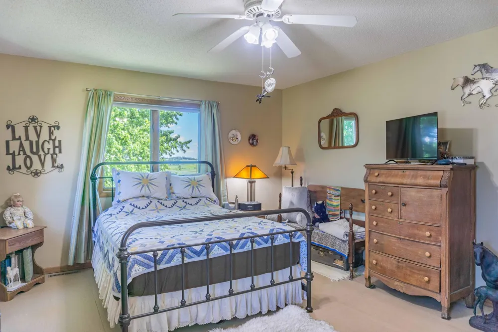24166 Langford Avenue Jordan, MN 55352