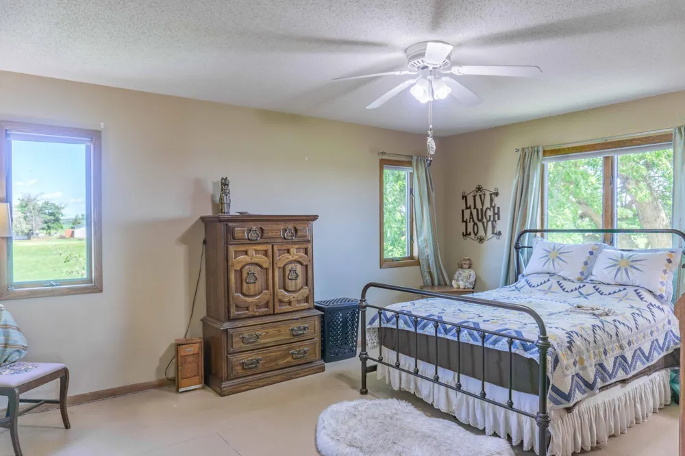 24166 Langford Avenue Jordan, MN 55352