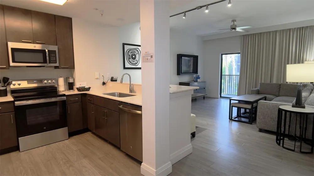14501 GROVE RESORT AVENUE #3211 Winter Garden, FL 34787