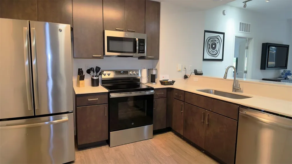 14501 GROVE RESORT AVENUE #3211 Winter Garden, FL 34787