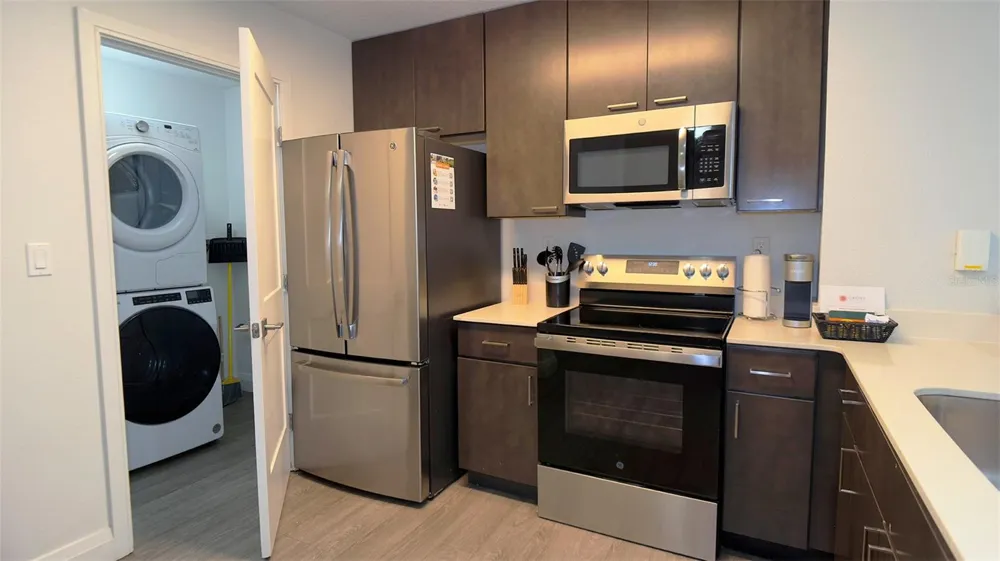 14501 GROVE RESORT AVENUE #3211 Winter Garden, FL 34787