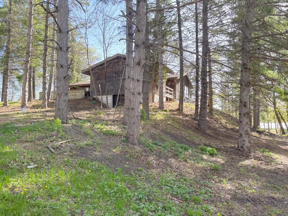 25494 Heilberger Lane Erhard, MN 56534