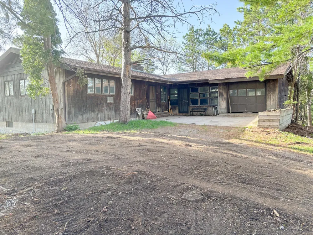 25494 Heilberger Lane Erhard, MN 56534