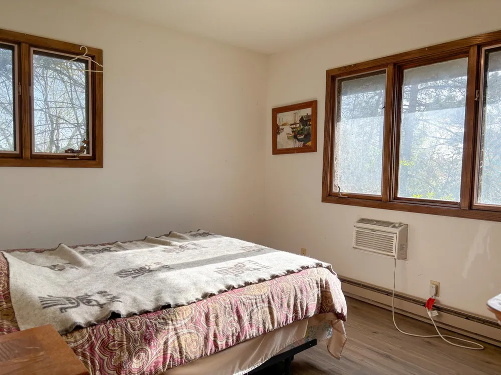 25494 Heilberger Lane Erhard, MN 56534