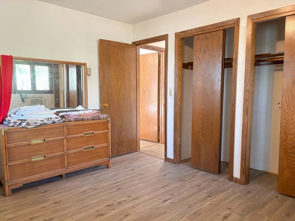 25494 Heilberger Lane Erhard, MN 56534