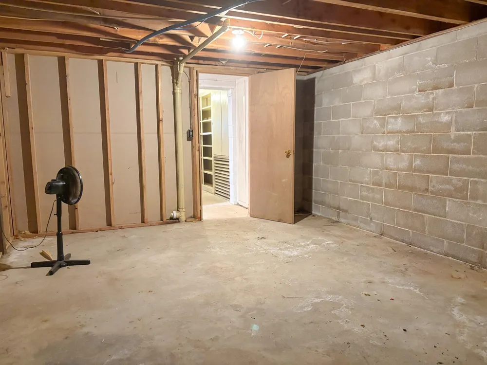 25494 Heilberger Lane Erhard, MN 56534