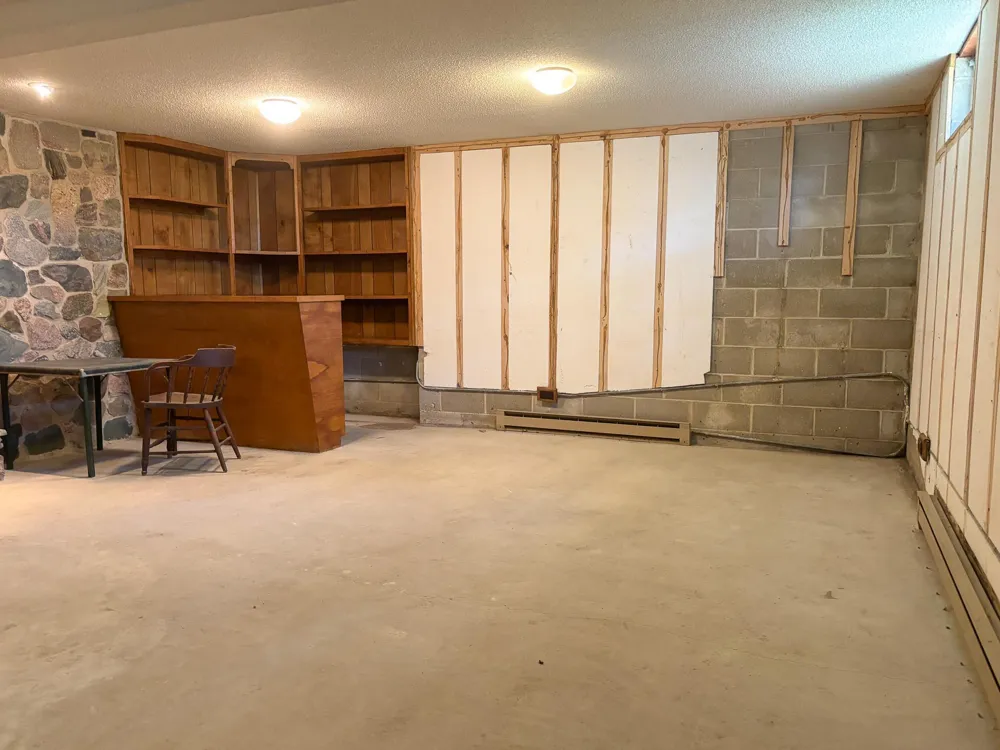 25494 Heilberger Lane Erhard, MN 56534