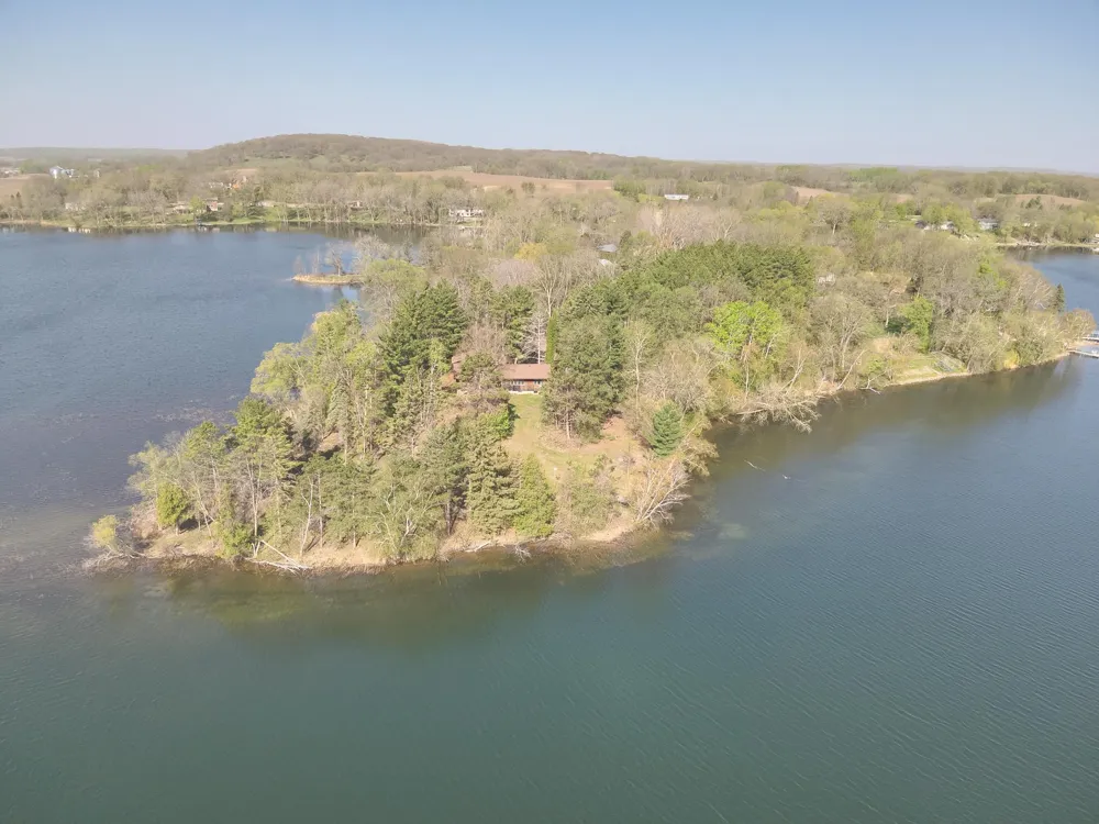 25494 Heilberger Lane Erhard, MN 56534