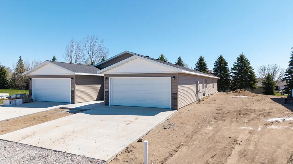 1244 4th Avenue NW Valley City, ND 58072